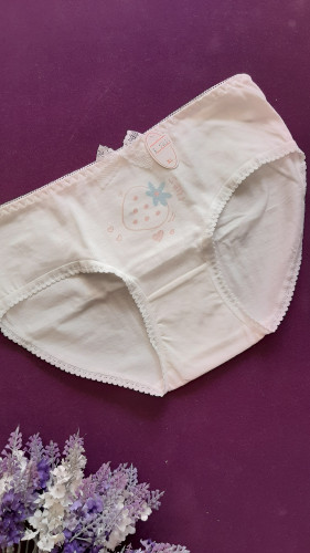 سفید توتفرنگی