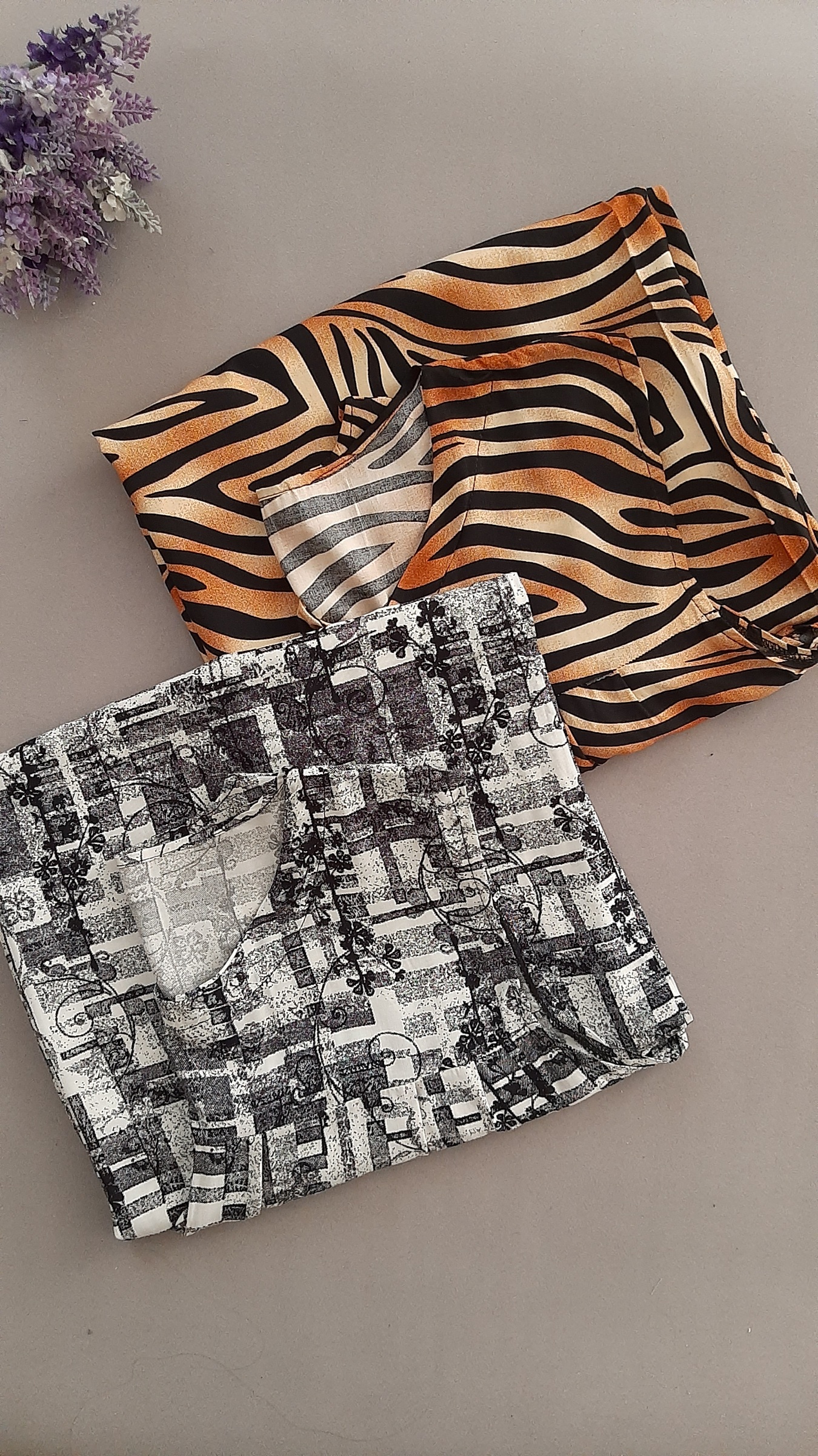 ببری، سفیدمشکی